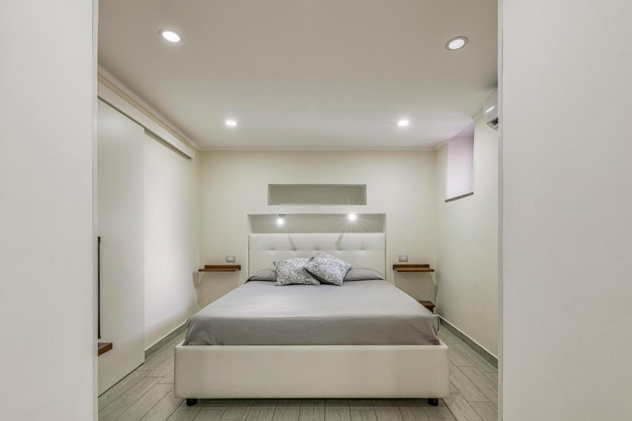 B&B Silver Sleep Papasidero Exteriör bild