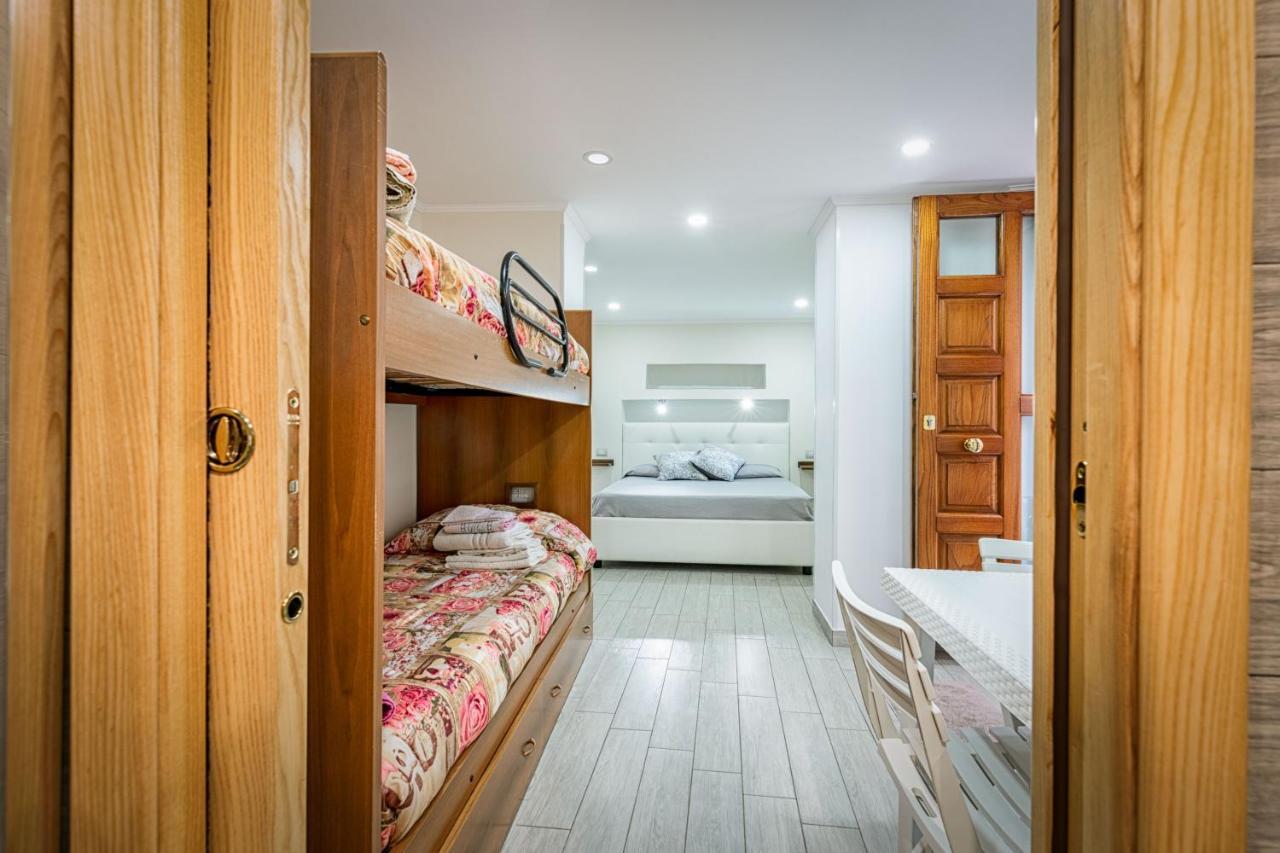 B&B Silver Sleep Papasidero Exteriör bild